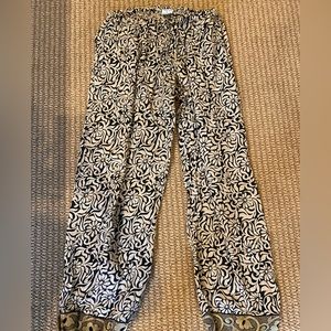 Punjammies by Sadara pants size large. Animal print